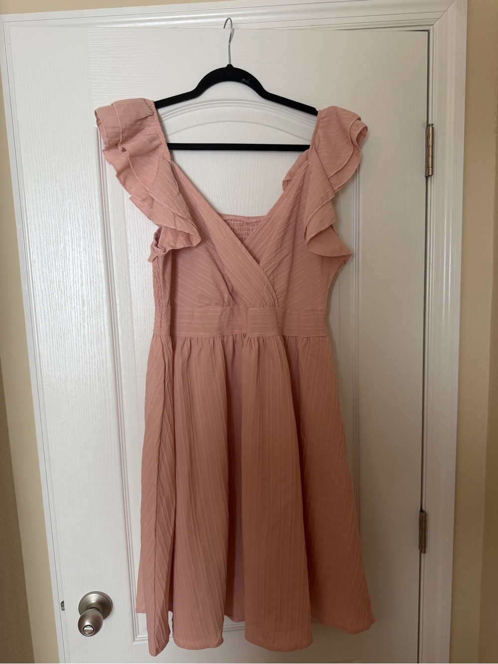 Ruffled V-Neck Midi Dress in Dusty Pink